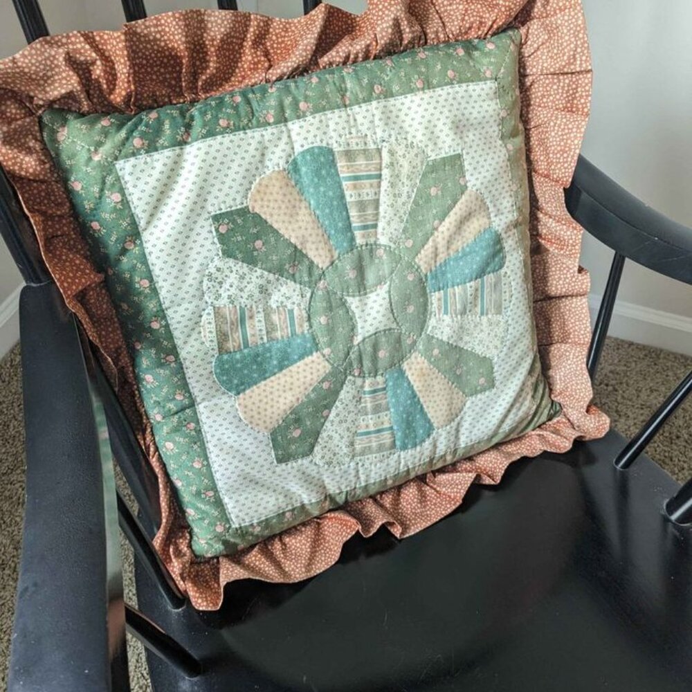 Vintage Garden Floral Faux Patchwork Pillow Sham Quilted Ruffled - 1